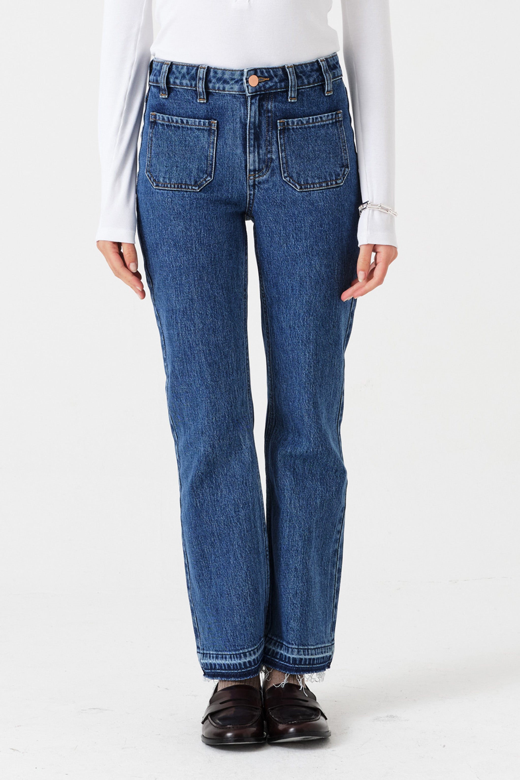Gigi Kick Flare Jean in Napa